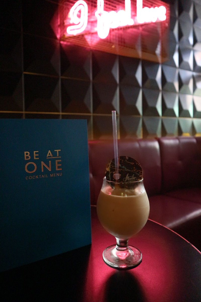 BeAtOne_Notts's tweet image. 1 week ONLY... Available from tomorrow! :D
Need a table? Book here: beatone.co.uk/bookings
#StudioChocolate #Cocktails #BeAtOne #Exclusive