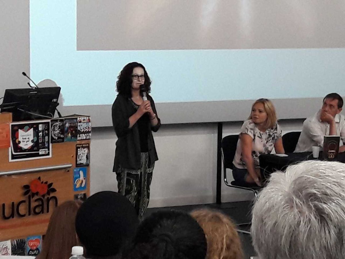 CLHSLib's tweet image. It was very interesting listening to the authors especially Jeremy de Quidt who was very animated. #LBOY2018