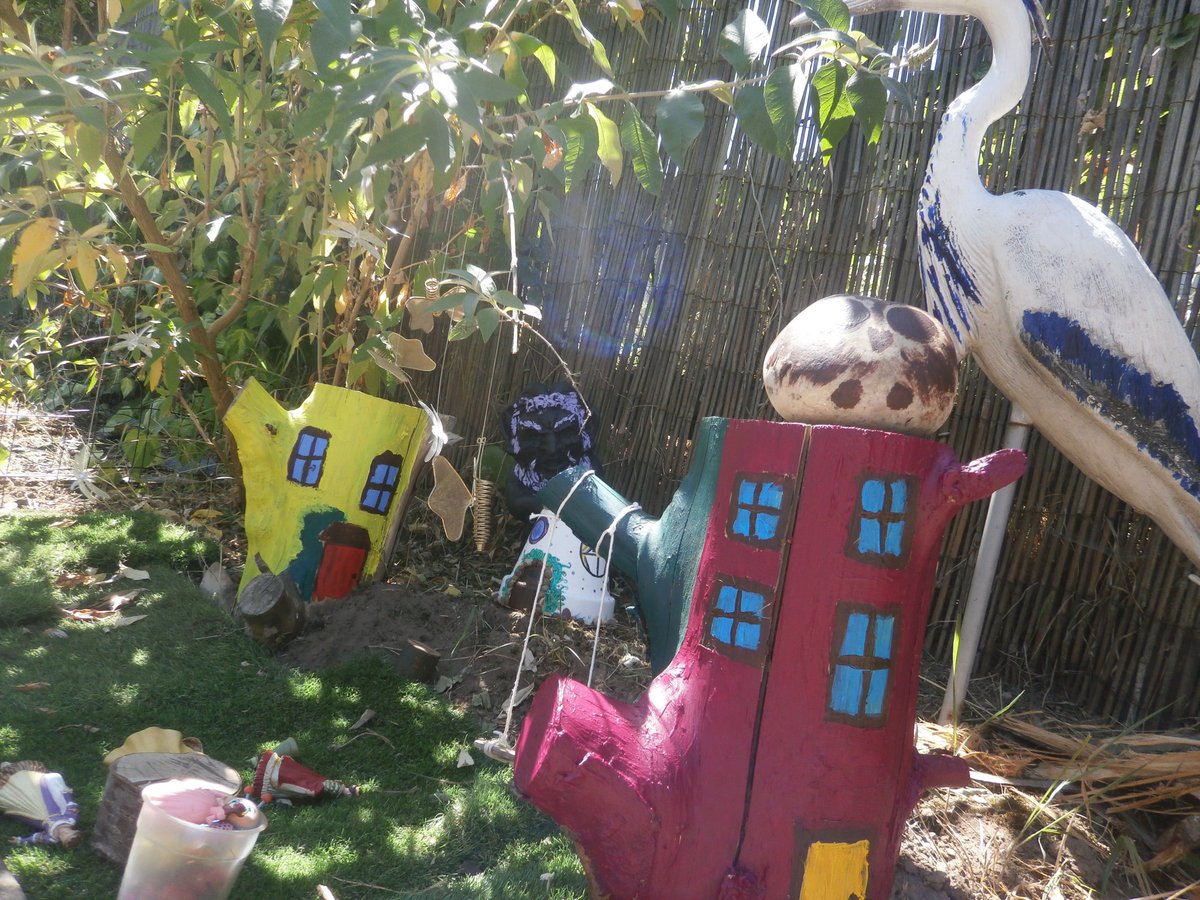AldermansGreen's tweet photo. We were very excited to discover a fairy garden in our outdoor area. #fairy's and princesses. # small world.#AGCPS.#EYFSN.#Nursery Team https://t.co/EkDFUyJCxN