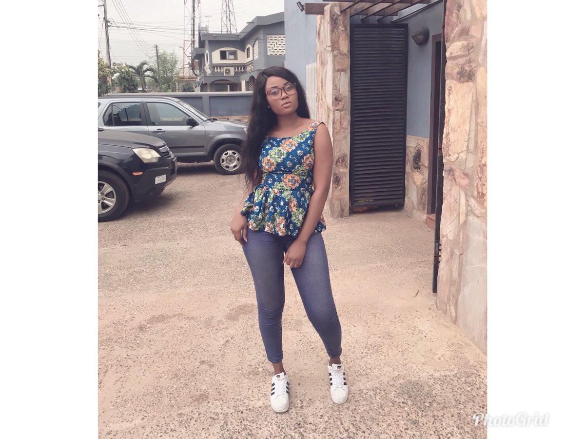 eazyvila's tweet photo. TGIF💃🏼 https://t.co/LDyew5704L