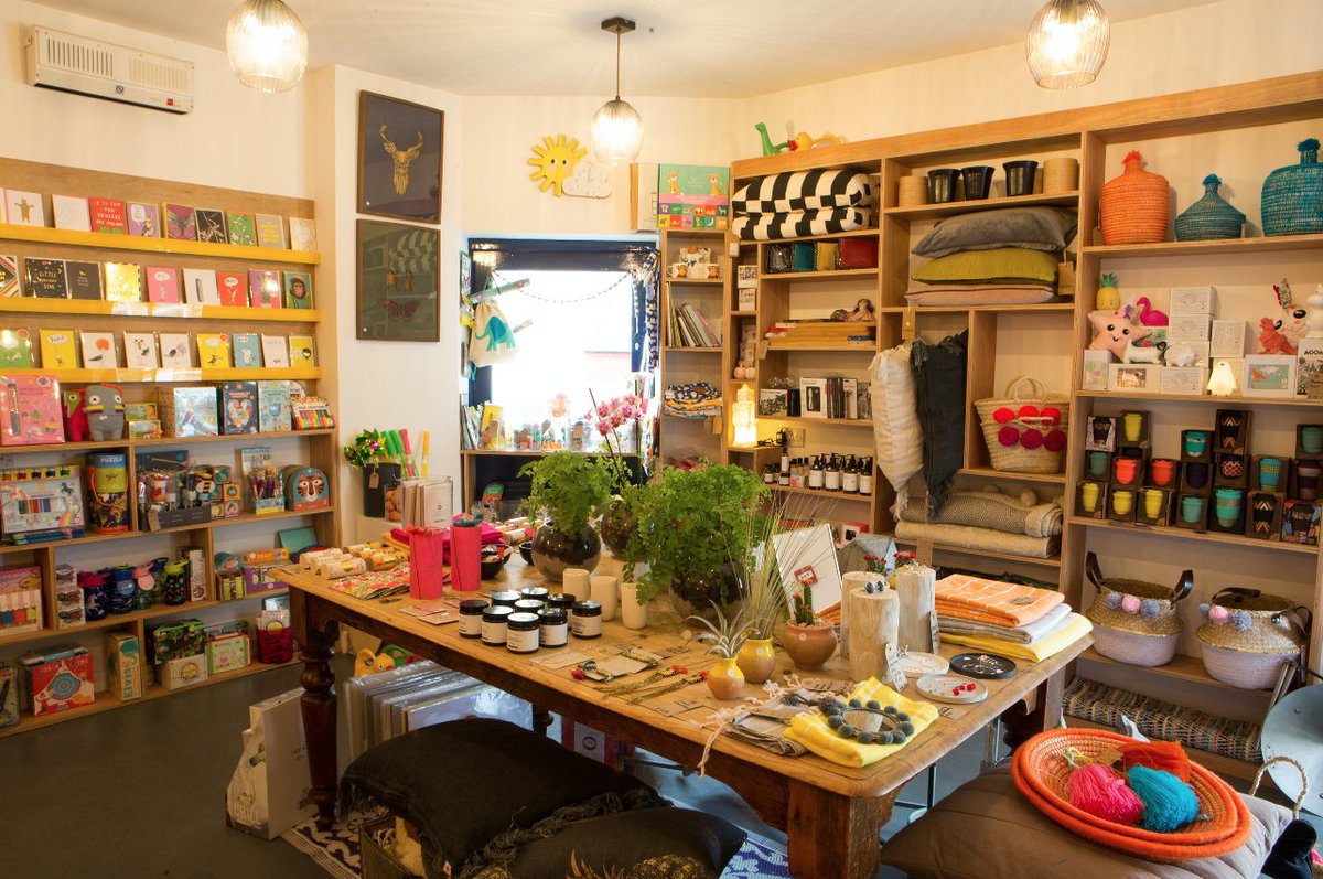 With July being #IndieRetailMonth, it's high time to explore and support the crucial components of or thriving community. 

In our new issue, take a look at some of the quirkiest: issuu.com/mediaclash/doc…

<a href="/bathindiechat/">Bath Indie Chat</a> 
<a href="/IndieRetailUK/">Indie Retail UK</a> 
@ArticleBath 
<a href="/RossitersofBath/">Rossiters of Bath</a> 
@Jodycory