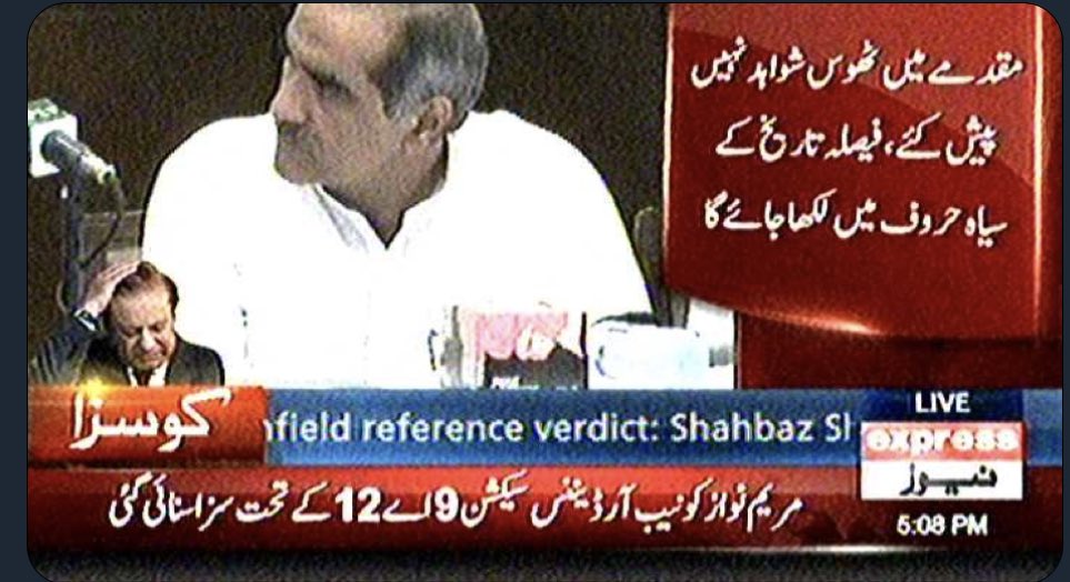 Dont_mind_Sammy's tweet photo. اصلاح کریں۔۔ سیاہ نہیں سنہرے حروف میں لکھا جائے گا . . . 🤓🤩#AvenfieldReference ##شکریہ_عمران_خان https://t.co/K5HQ1aLEgl
