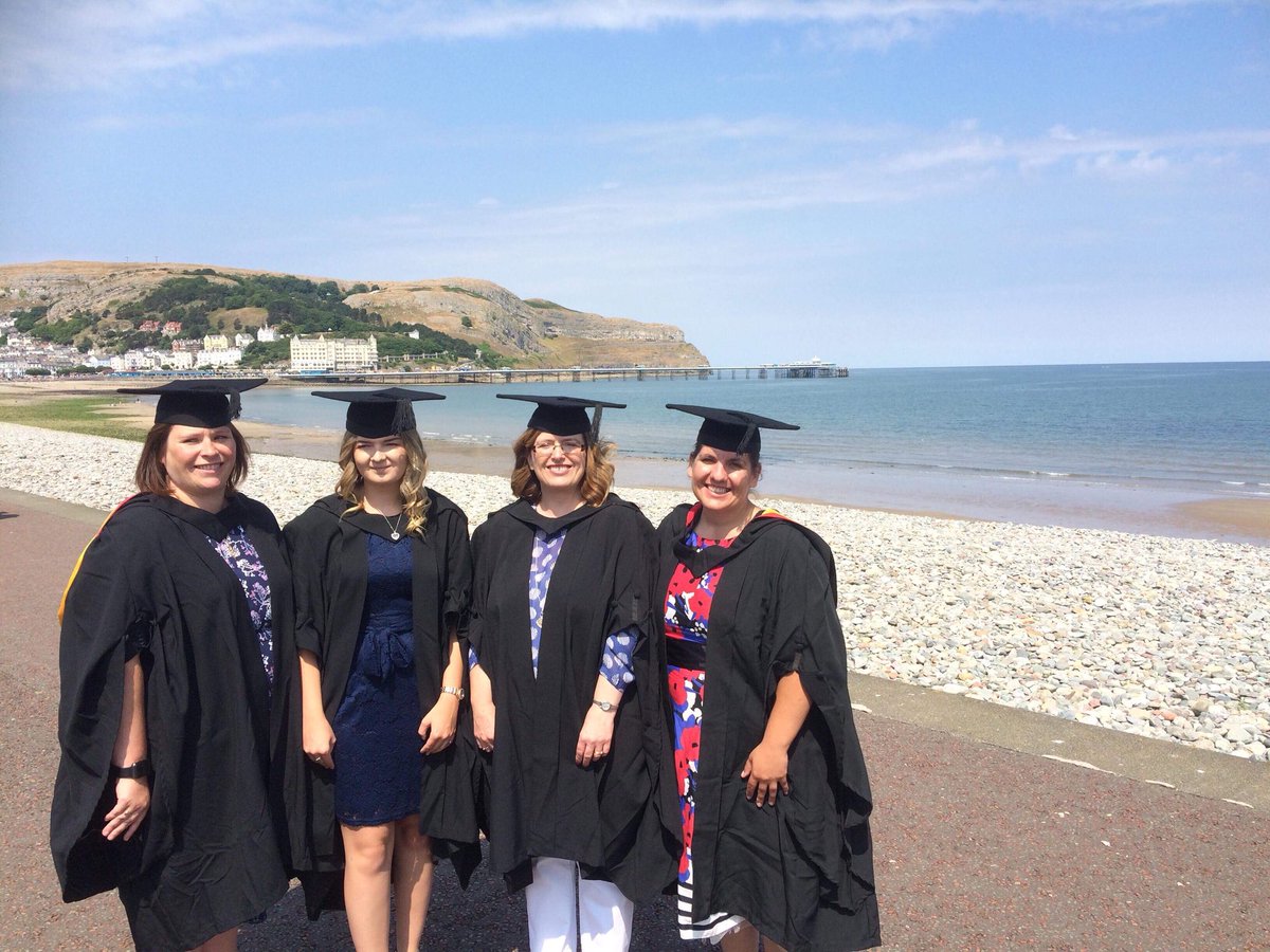 Mel_Prangnell's tweet photo. Graduation done. Well done to @siandaviesfood and all the others with us today. Diolch to @Karenvjmenai for getting us through. @DyfedWjones shame you couldn’t make it 👩‍🎓#PGCE https://t.co/nmbBsE35pA
