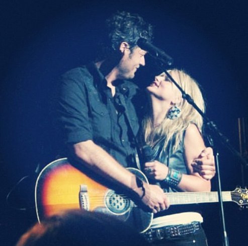 TheShelberts's tweet photo. The way we spent those endless nights
That's the way I could spend forever
If there's a heaven on Earth, man that'd be mine
ππ
@mirandalambert @blakeshelton
#thesheltons #shelbert #love #JustSouthOfHeaven #CountryMusic https://t.co/Q59xFiRjIq