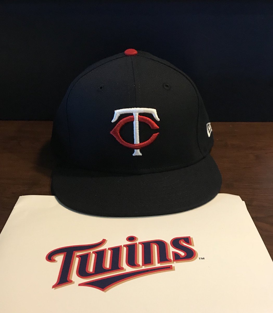 MichaelcDavis17's tweet photo. Officially apart of the Minnesota Twins Organization! https://t.co/xKkAQ8B6bC