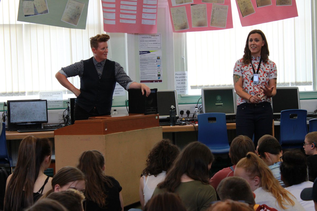 RoydsDiversity's tweet photo. @OHooleyandTidow Thank you so much for coming in and entertaining us @Royds_Hall and talking about your life and career. Loved the reaction the kids had to hearing about you getting married! @JustLikeUsUK #SchoolDiversityWeek https://t.co/dls8w59OaH