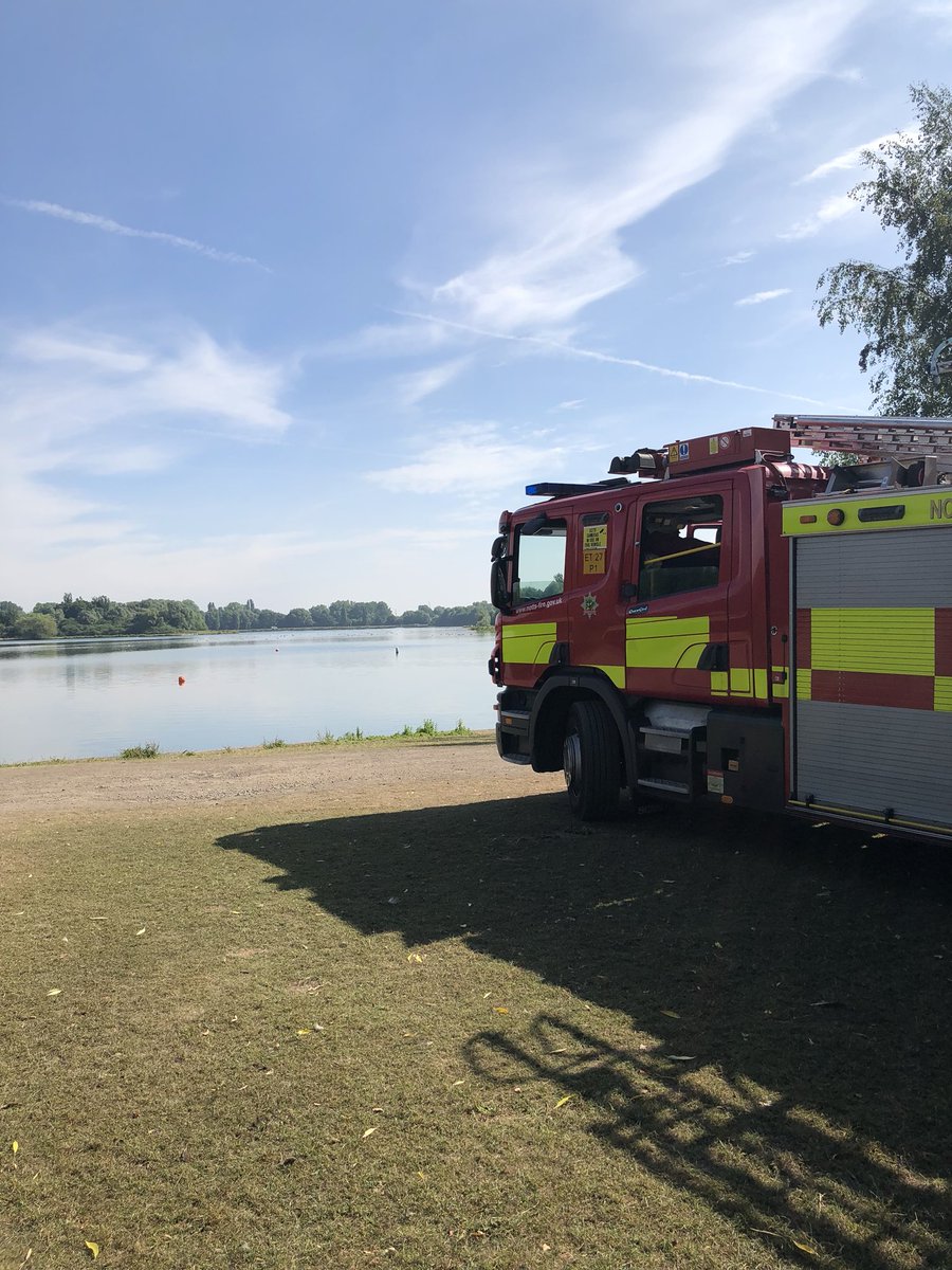 nottsfire's tweet image. Crews will be in #ColwickPark this weekend offering reassurance and advice on water safety and fire prevention, following the tragic incident on Wednesday when a teenage boy died after being recovered from the park lake. bit.ly/2KQcQ01 #BeWaterAware