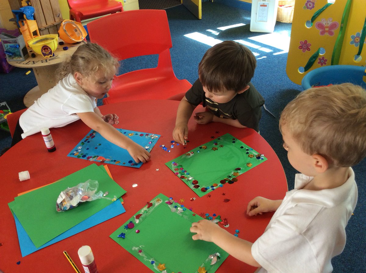 ClassMerlin2's tweet photo. Keeping cool with quiet crafts https://t.co/O8xSYrXjst