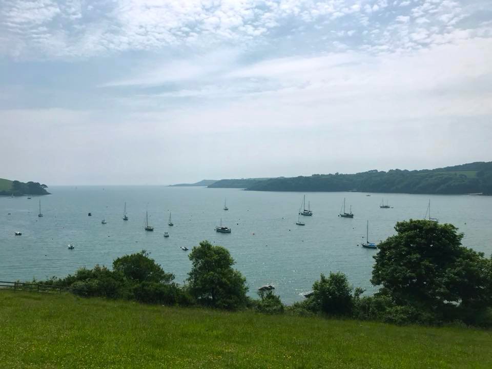 Cornwall_Plus's tweet image. Stunning scenery, thatched inns, hidden churches and secluded coves, we recommend taking some time to explore the Helford River during your time in Cornwall this summer. #WeRecommend #ExploringCornwall #HelfordRiver