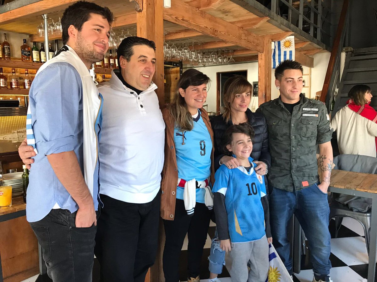 ¡Nuestros amigos de <a href="/MasterChef_Uy/">MasterChef Uruguay</a> en la #FanFestOttonello!

#TodosSomosChefs