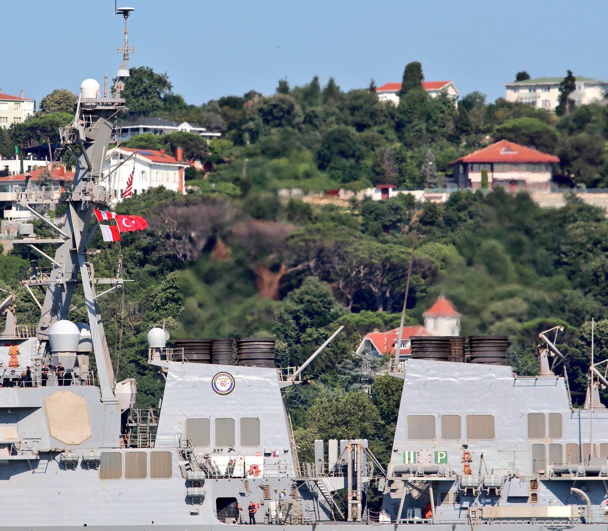 YorukIsik's tweet image. .@USNavy BlackSea Presence: Rota based Arleigh Burke-class @USNavyEurope Aegis guided-missile destroyer #USSPorter DDG78 transits Bosphorus &amp;amp; enters BlackSea #ForwardDeployed #SteadyPresence #ReadyForces This is the first BlackSea patrol in 3months. 14:00Z