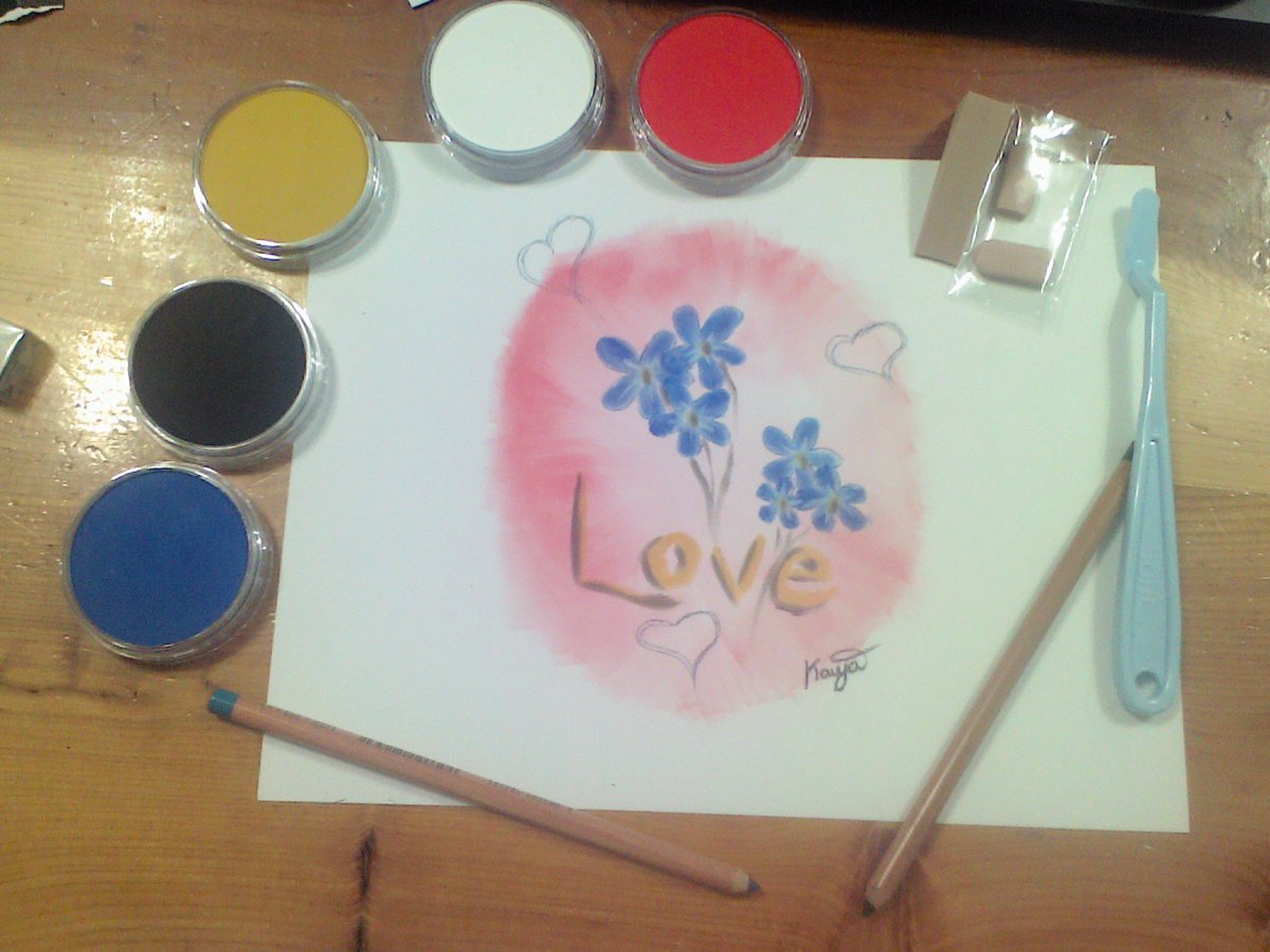 KaiyaAquamarine's tweet image. Forgot to upload what I did with this months supplies from #Sketchbox Was interesting supplies; never used them before and has a learning curve in my eyes. Need more practice with them. But they were okay. #getsketchbox