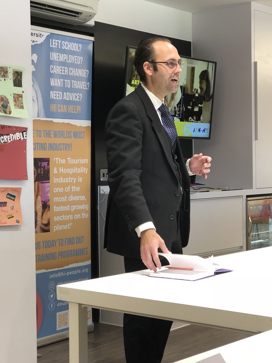Hub_Internation's tweet photo. The amazing @RossetButlers giving the #aimhi trainees insight in to his inspiring career in VIP service. Across Scotlandโs luxury estates and as he jet sets worldwide looking after royals & celebrities! #butlerlife #artofservice #hospitality @AchieveMoreScot https://t.co/Bybqzu7CmX