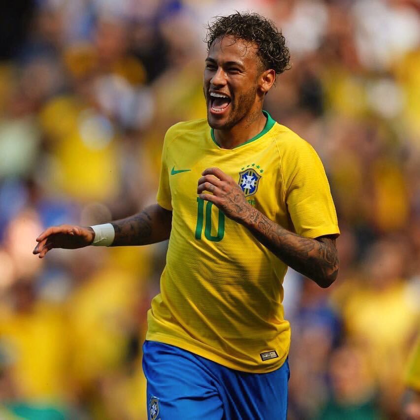 Jujubando_'s tweet photo. HOJE TEM BRASIL

eu por fora // eu por dentro https://t.co/cnZKt4jCmF