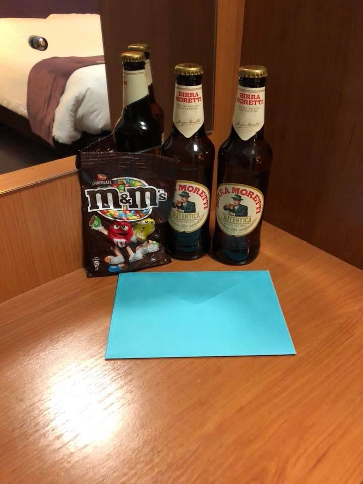 Getting the party started <a href="/PremLeeds/">Prem Inn Leedscc Wellington street</a> piwow courtesy of <a href="/JoannePriceman/">Jo</a> . <a href="/SDEBDD/">simon ewins</a> <a href="/AndyFr4ncis/">AndyFr4ncis</a> <a href="/hutch1979/">vicky hutchins</a> @WYBorn_Bred <a href="/79Kgb/">KB</a>