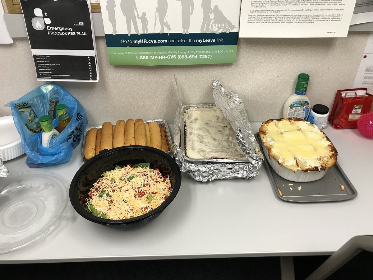 Team 5595 enjoying Italian lunch today! Looks delicious !#D3BrandHealthy