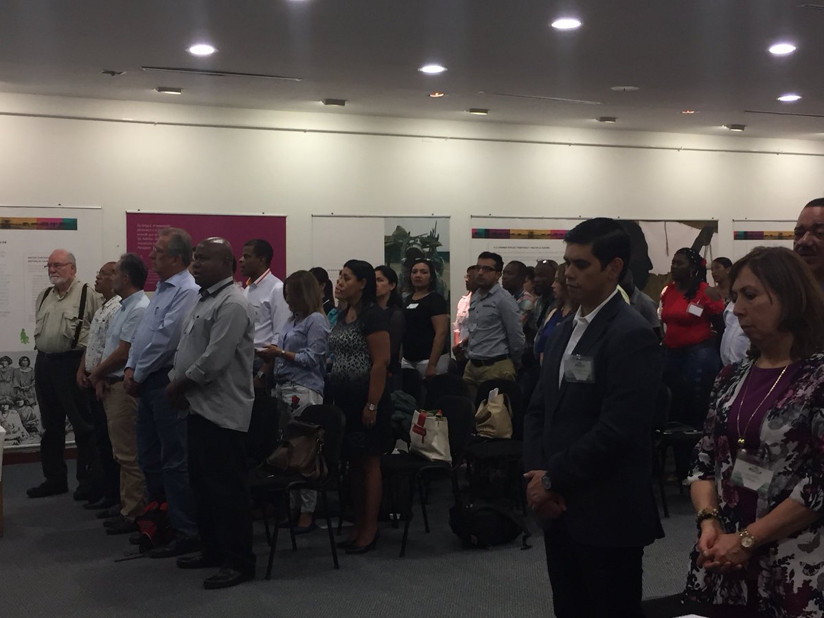 heinypalacios's tweet photo. #AEstaHora los @jovenesambiente del #Choco asisten al foro “Soy Atrato” en el marco de la sentencia #T622 qué declaró el Rio #Atrato como sujetos de derecho. https://t.co/l3cZ7n12WM