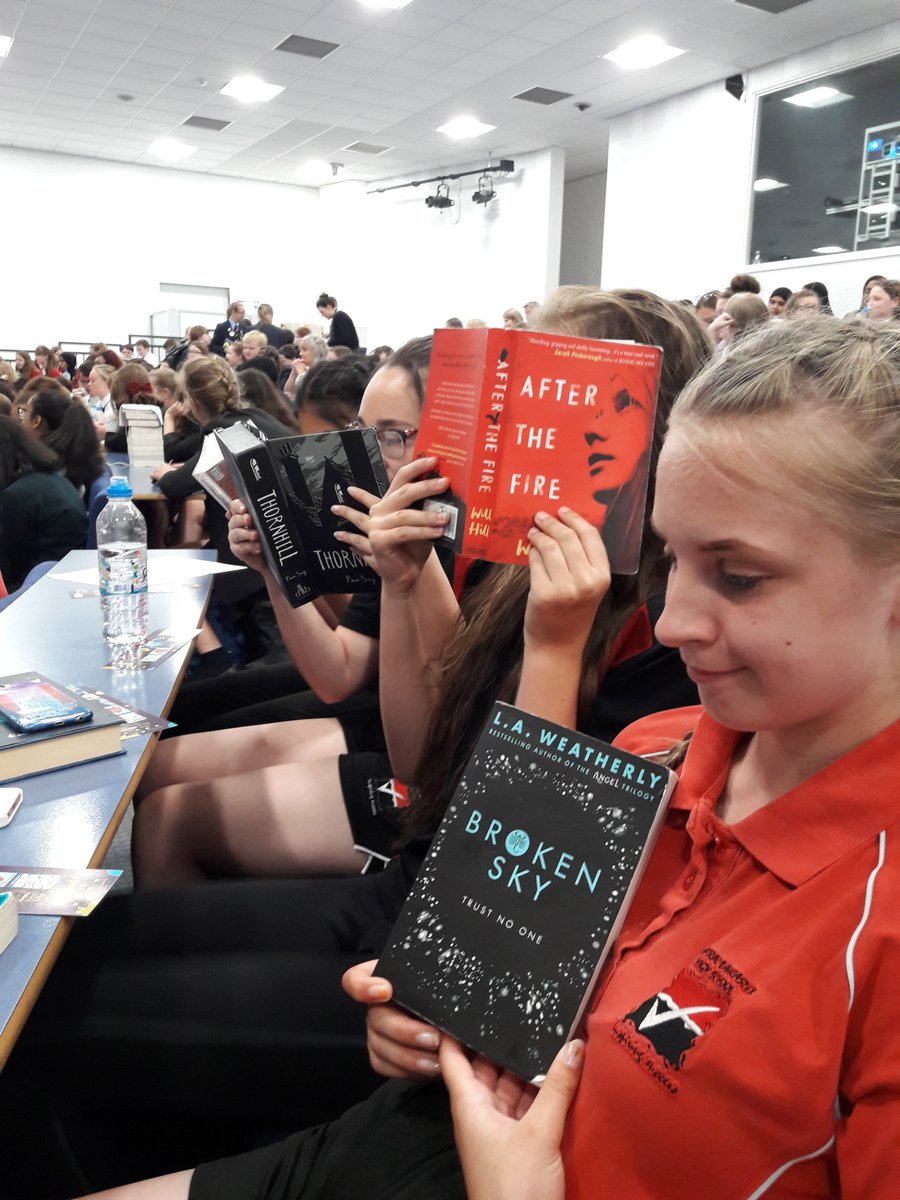 CLHSLib's tweet image. Lunch and then start on the free books. #LBOY2018