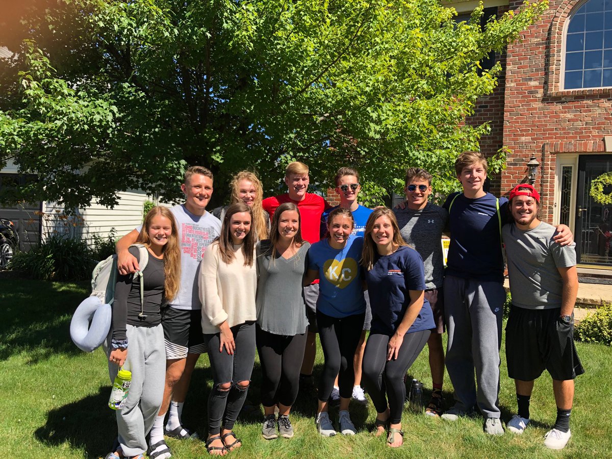mamabass0594's tweet photo. May God bless this Young Life group going to British Columbia today!
Have an amazing trip baby girl!
#doGodswork https://t.co/oUOo9oaqqZ