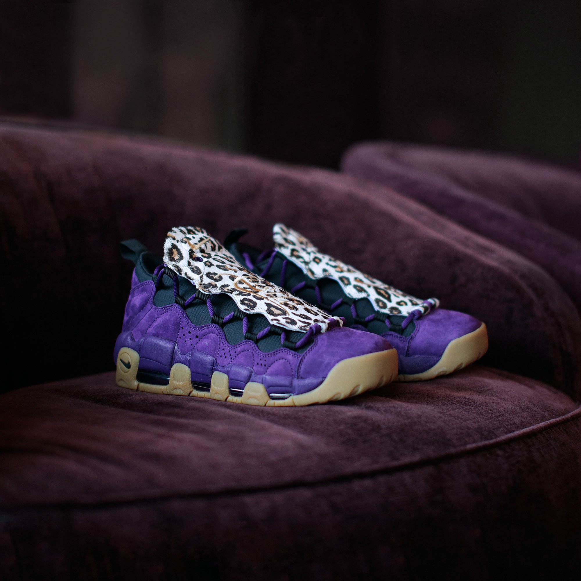 purple nike air money