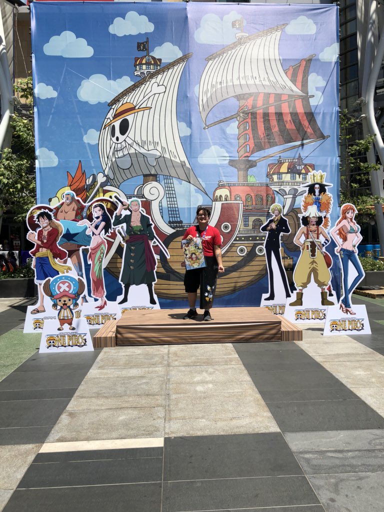 NerdCG_'s tweet photo. Amazing anime experience with so much one piece things, one piece autograph of Frankβs and Luffy, one piece puzzle hung, and a tattoo combined with an amazing picture @AnimeExpo #ONEPIECEAX https://t.co/EcqaOEzPR0