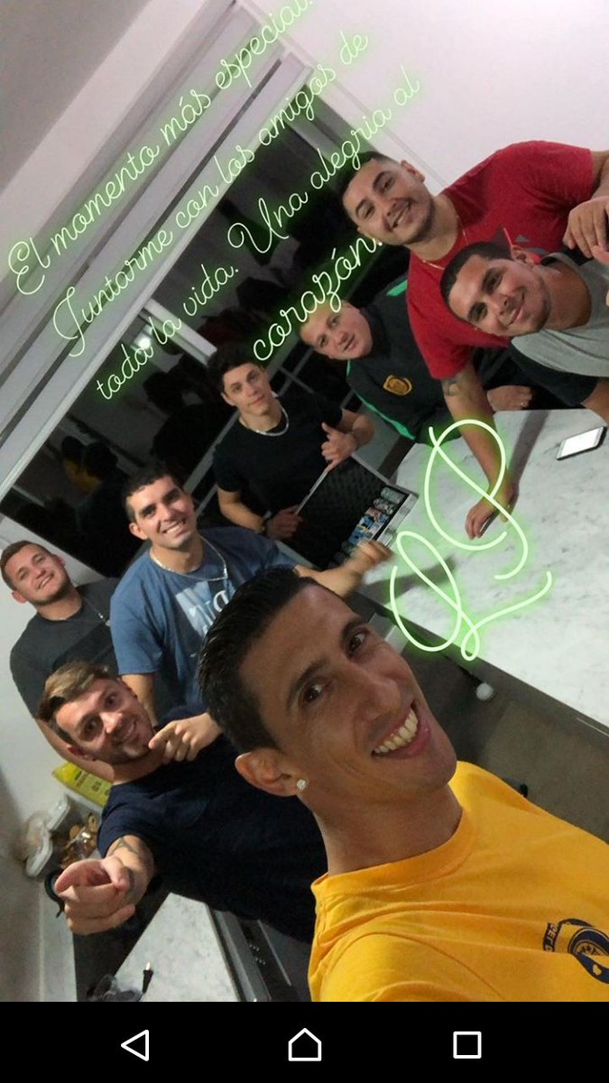 ‘El momento más especial. Juntarme con los amigos de toda la vida. Una alegría al corazón’