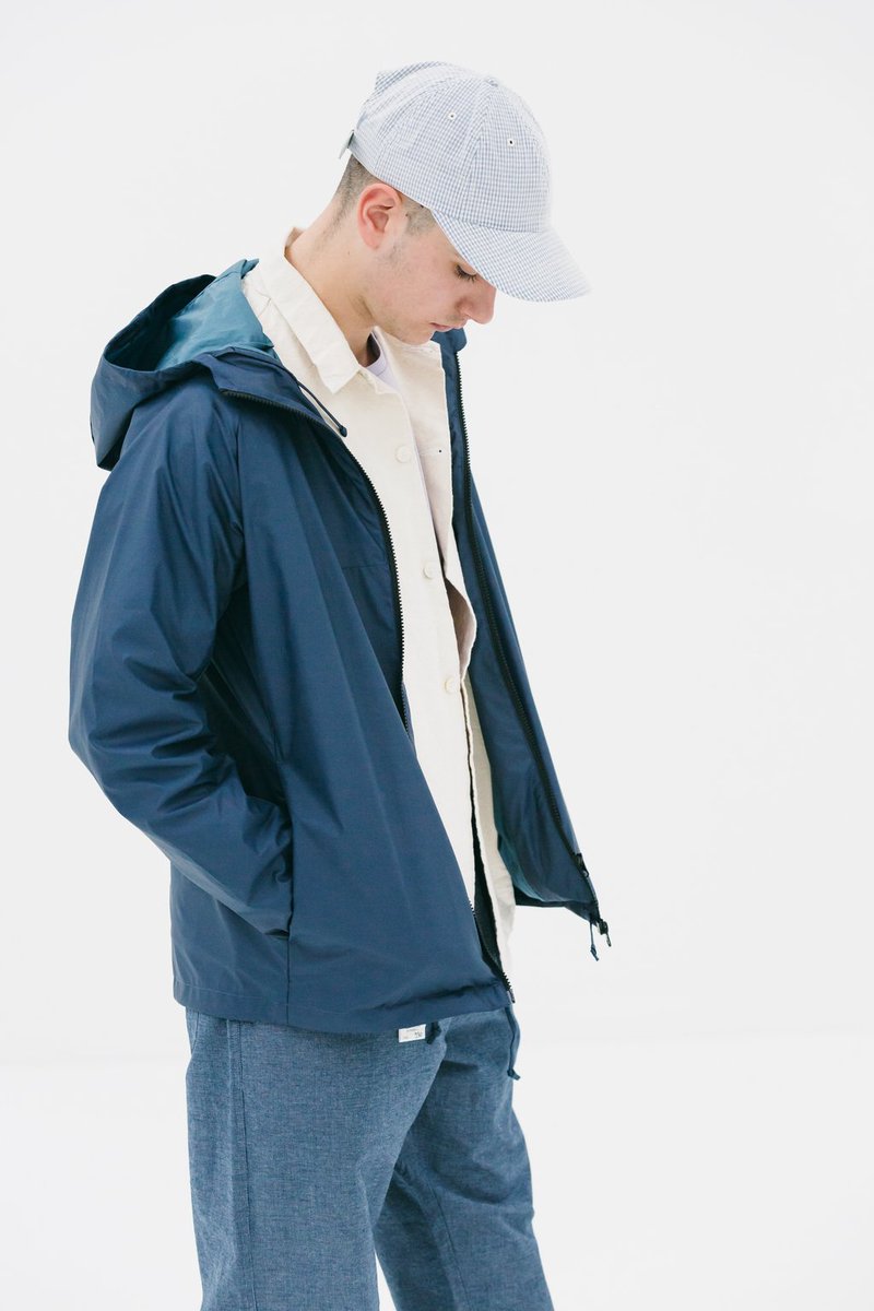NewBeachRetail's tweet photo. Tretorn x Oi Polloi Bio Jacket launched exclusively into Oi Polloi this week! Buy yours here: https://t.co/6sUOisDU1C Be quick as they are limited edition in the UK! #Tretorn #OiPolloi #BioJacket https://t.co/ndPECNOGdT