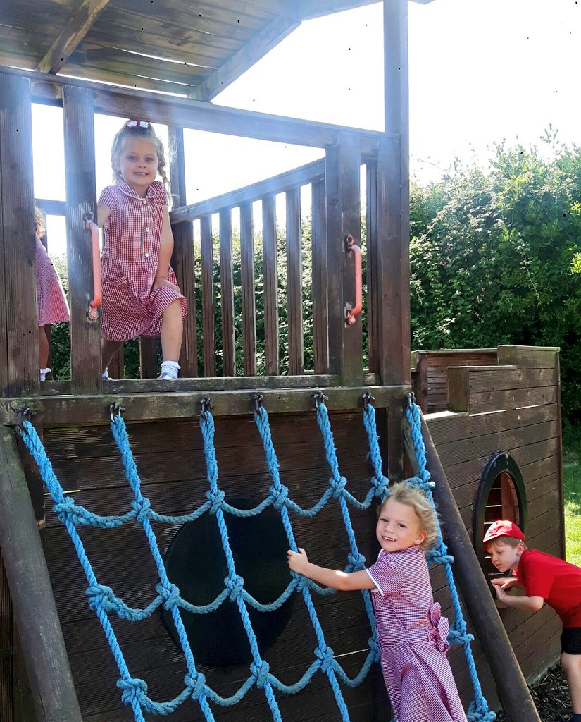 ysgolbrynhedydd's tweet photo. #YBHNURSERY lots of smiles during our playtime on the pirate ship today. Making sure we enjoy every minute of our last few weeks in Nursery. #DIAIUTF #YBH #nurserypm #lastfewweeks #only2weeksleft #readyforreception https://t.co/YJpTPE6uj1