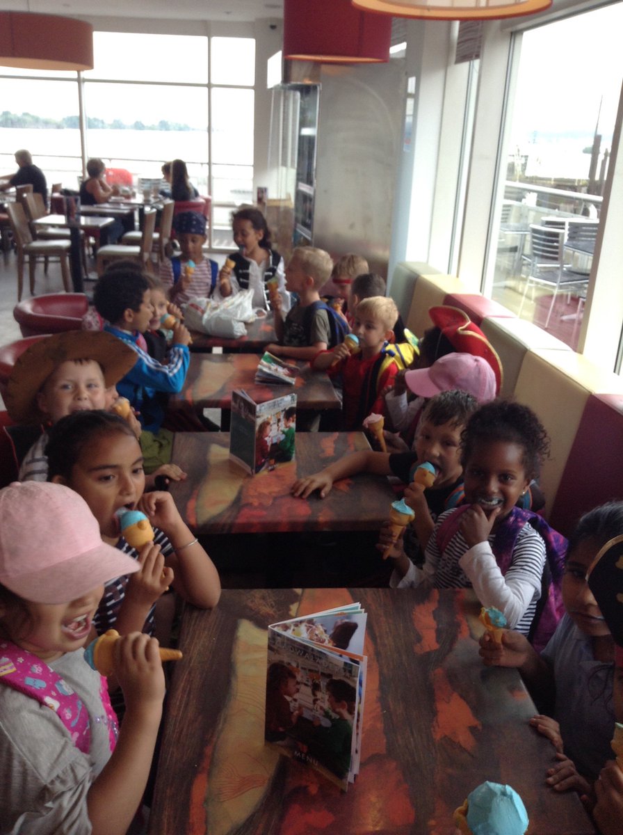 SColley_LPS's tweet photo. Eventually rain stopped play at barrage island even though the brave pirates wanted to keep going. It didn't dampen our spirits and we enjoyed a yummy ice cream out of the rain!! https://t.co/L0UUiXErQd