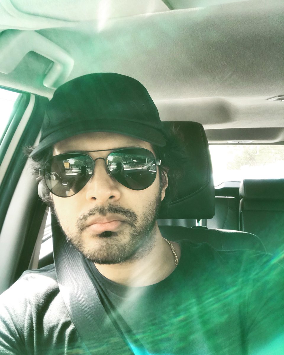AyaanAliBangash's tweet photo. Fasten your seat belts #onthewheel #schoolpickups https://t.co/B3E91snt3p