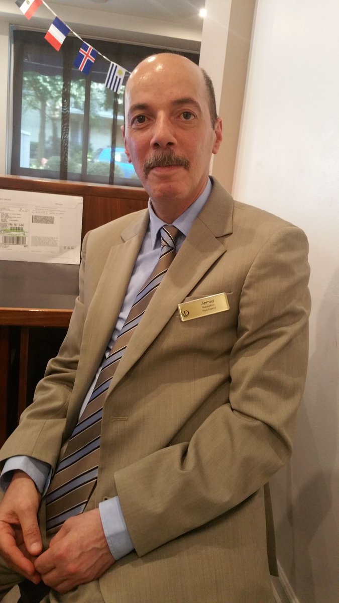 MinsongoRRH's tweet photo. A warm welcome to Ahmed our New receptionist at Royal Regency Vincennes ! All the Best ! 

#Vincennes #RRH #DiamondResorts #teammember https://t.co/3fslnY6elg