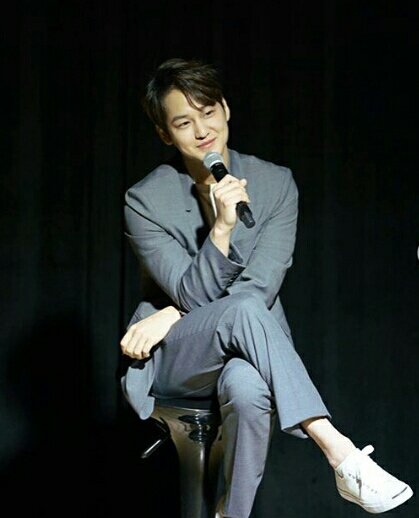 180707

Happy Birthday KIM BUM   