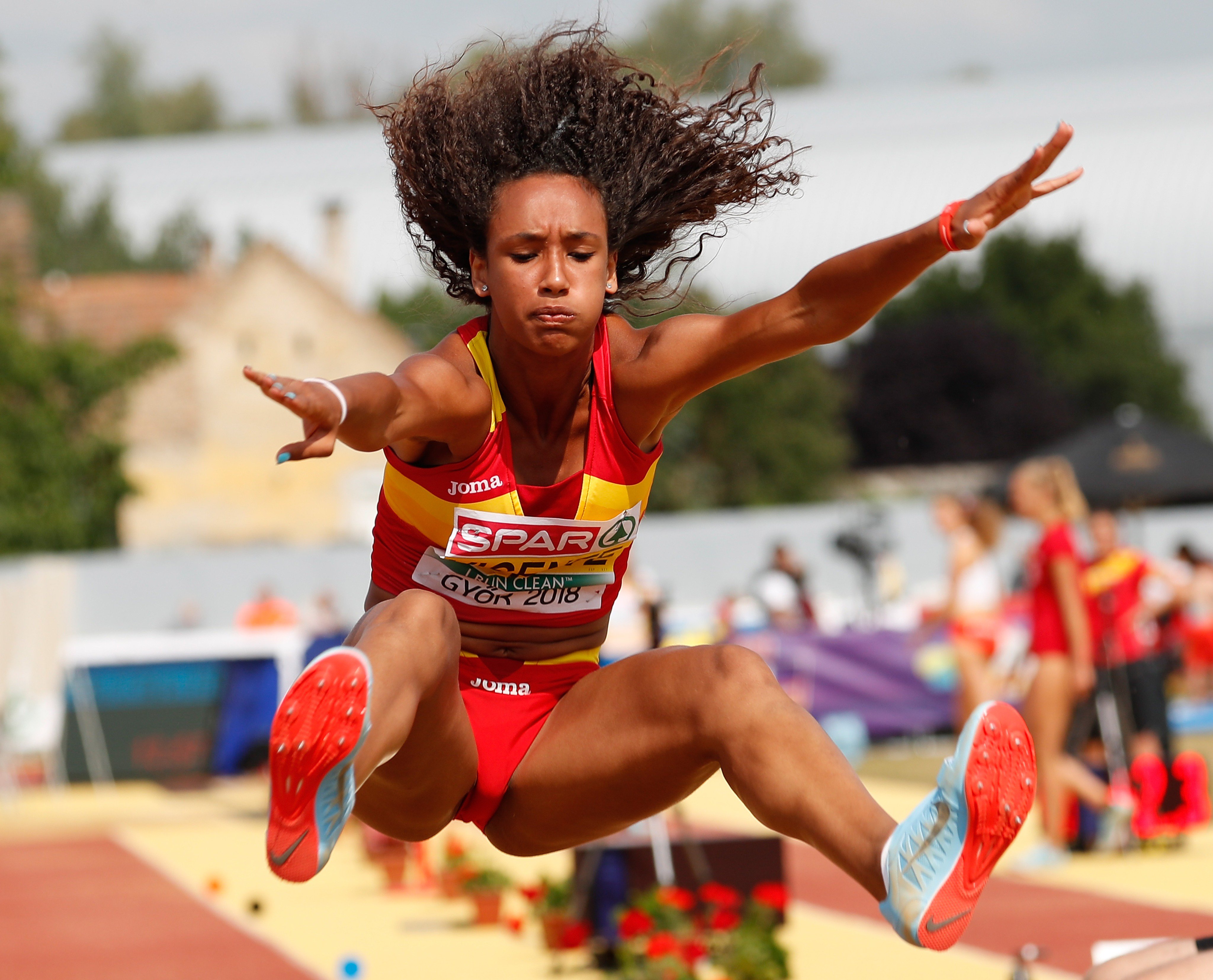 European Athletics Vicente S Path To The World U18 Heptathlon Best In Gyor 100mh 76cm 13 25 Pb Hj 1 72m Sp 13 77m Pb 0m 23 78 Pb Lj 6 37m Pb Jt 500g 43 28m