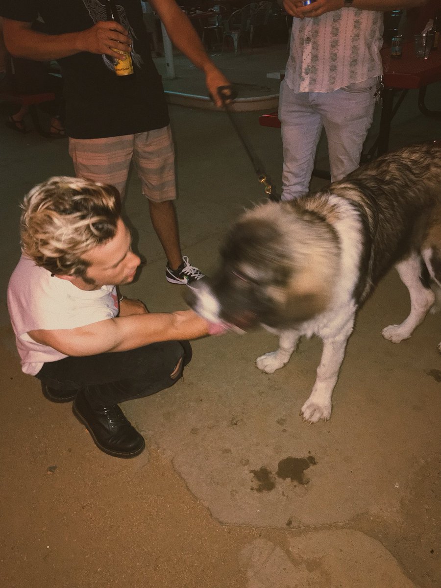 it’s flippin happening tonight at <a href="/StrummersFresno/">Strummer's</a> with <a href="/thehatedrugs/">HATE DRUGS</a> <a href="/WeAreGROVES/">GROVES</a> @conversationband <a href="/judahfresnorock/">Judah</a>  7:30pm, AA, $7 advance, $10 doors!