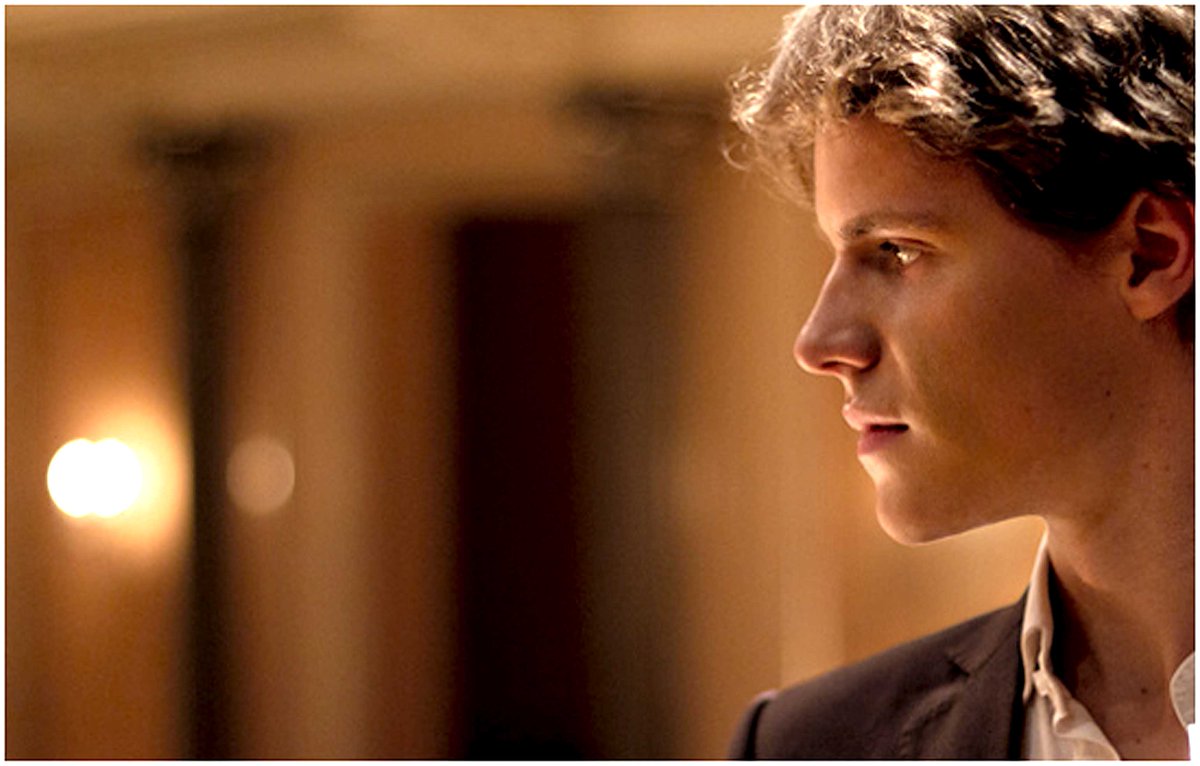 medicitv's tweet image. [LIVE NOW] Tune if for Florian Noack’s concert at the @FlaneriesReims! The 27-year-old Belgian pianist performs works by celebrated Russian composers: #Rimsky-Korsakov, #Rachmaninov and #Prokofiev.
Tune in 🎹👉  bit.ly/FNoack-Flâneri…