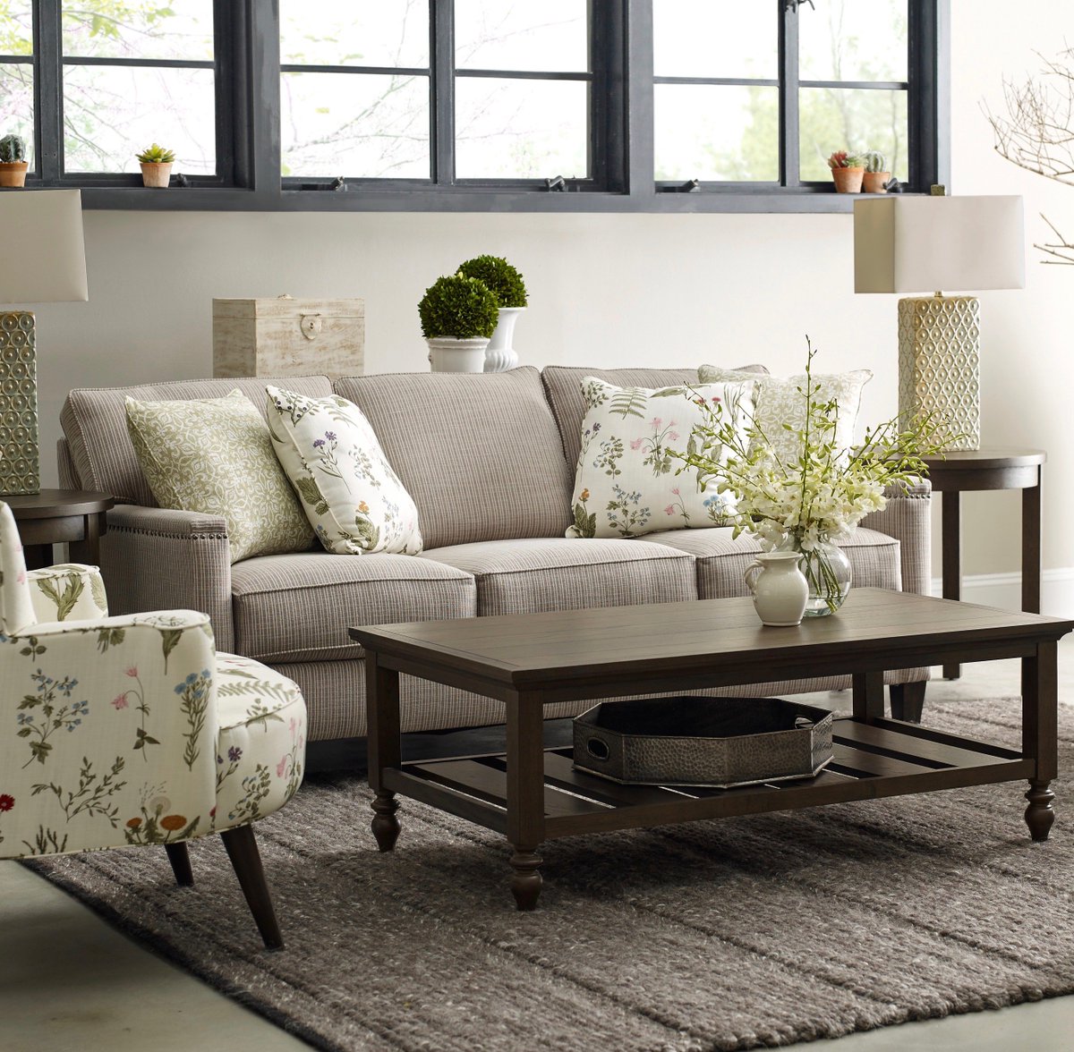 Broyhill Furniture tweet media