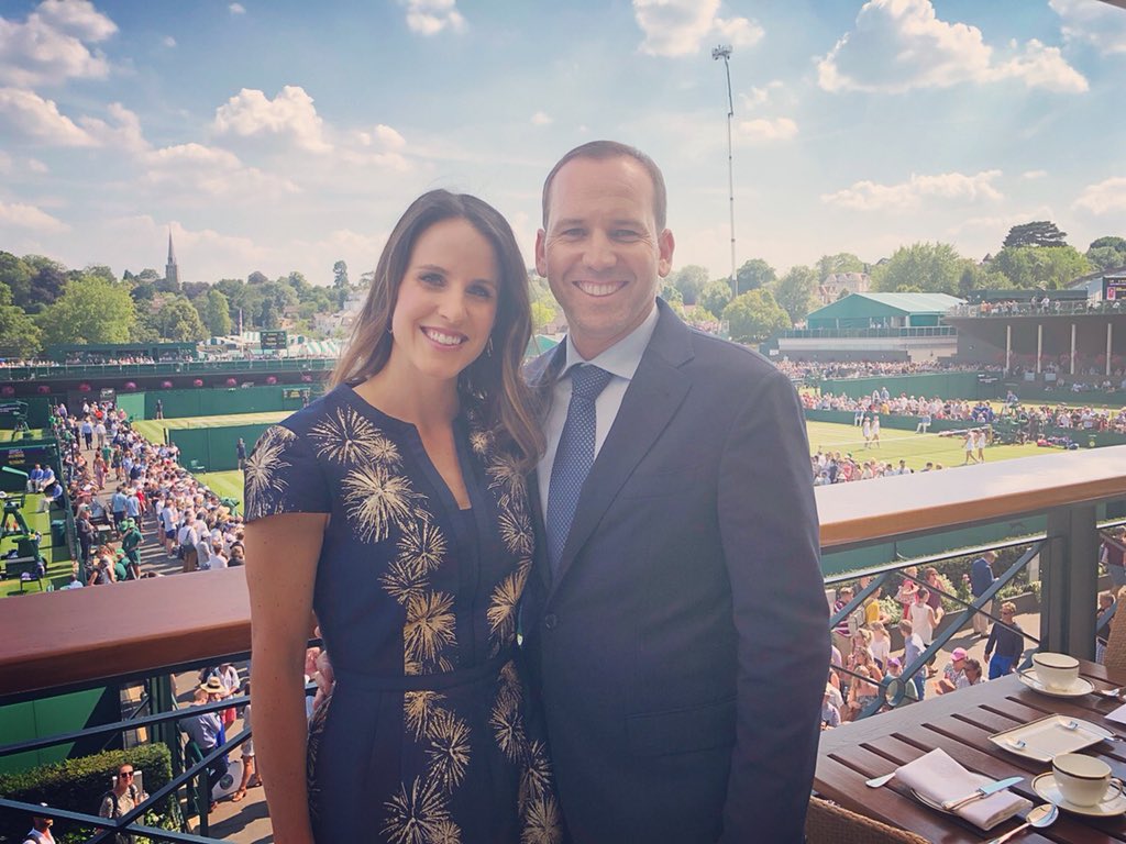It’s a great honor for us to be invited back to the Royal Box at <a href="/Wimbledon/">Wimbledon</a>! I like this navy jacket but prefer the green one I was wearing last year! Don’t worry I’m planning on winning it back! 😉 <a href="/TheAngelaAkins/">Angela Garcia</a> #Wimbledon