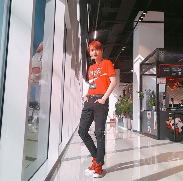 PicsTaebin's tweet image. I am: soft