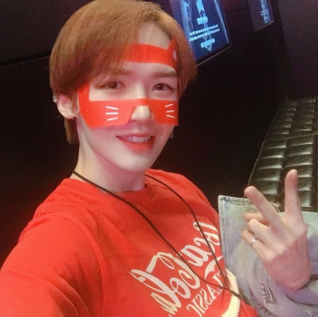 PicsTaebin's tweet image. I am: soft