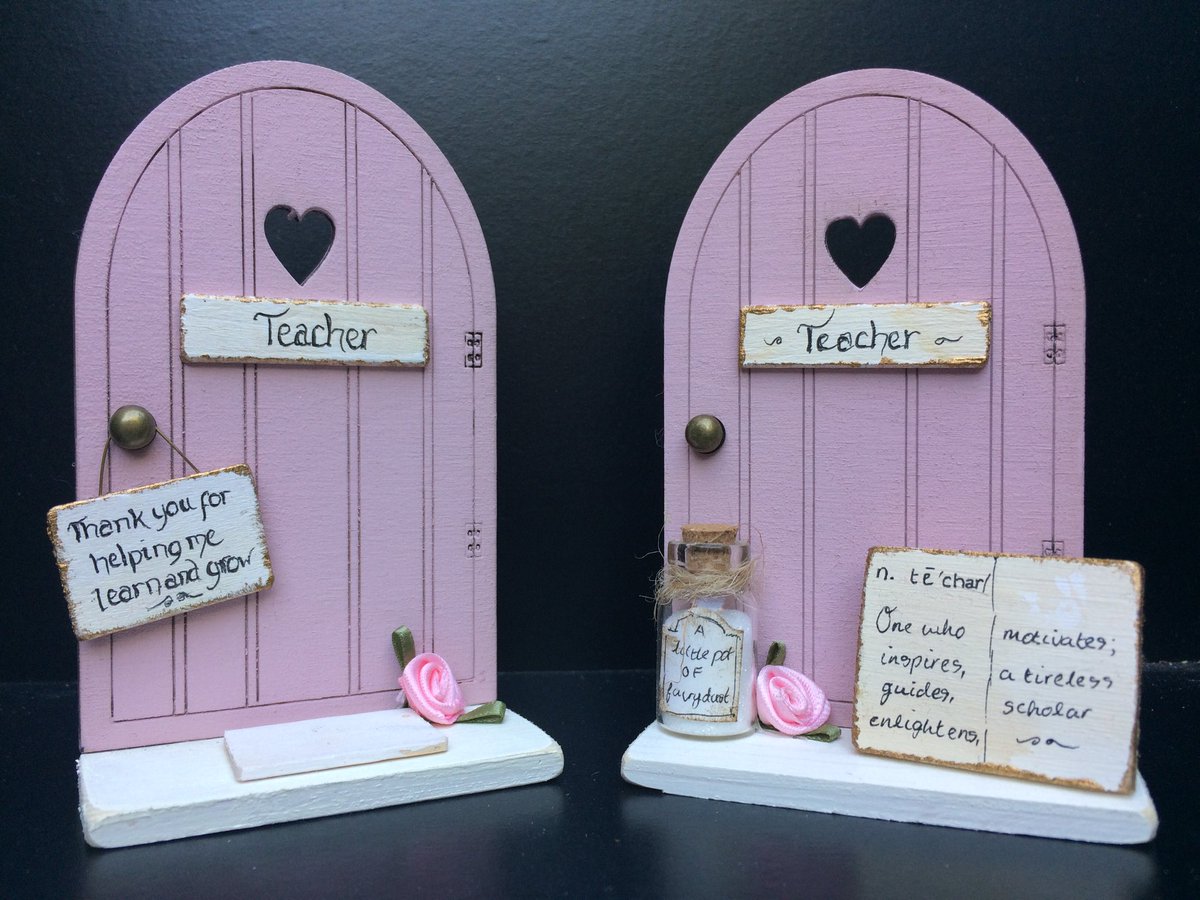 #teachergifts #fairydoors  magical teacher gifts. Can be personalised, any colour or message available. Will be joining us at #cheadle tomorrow <a href="/makersmarket/">Oxford Makers Market</a> £10 and 13 🍄💕🧚‍♀️🦄❤️