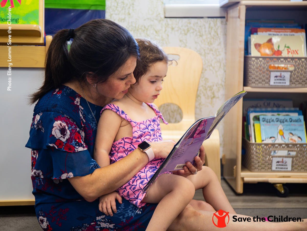 Keep kids reading this summer and cure the summertime blues with these ten great books: ow.ly/Wmbu30kJmBN