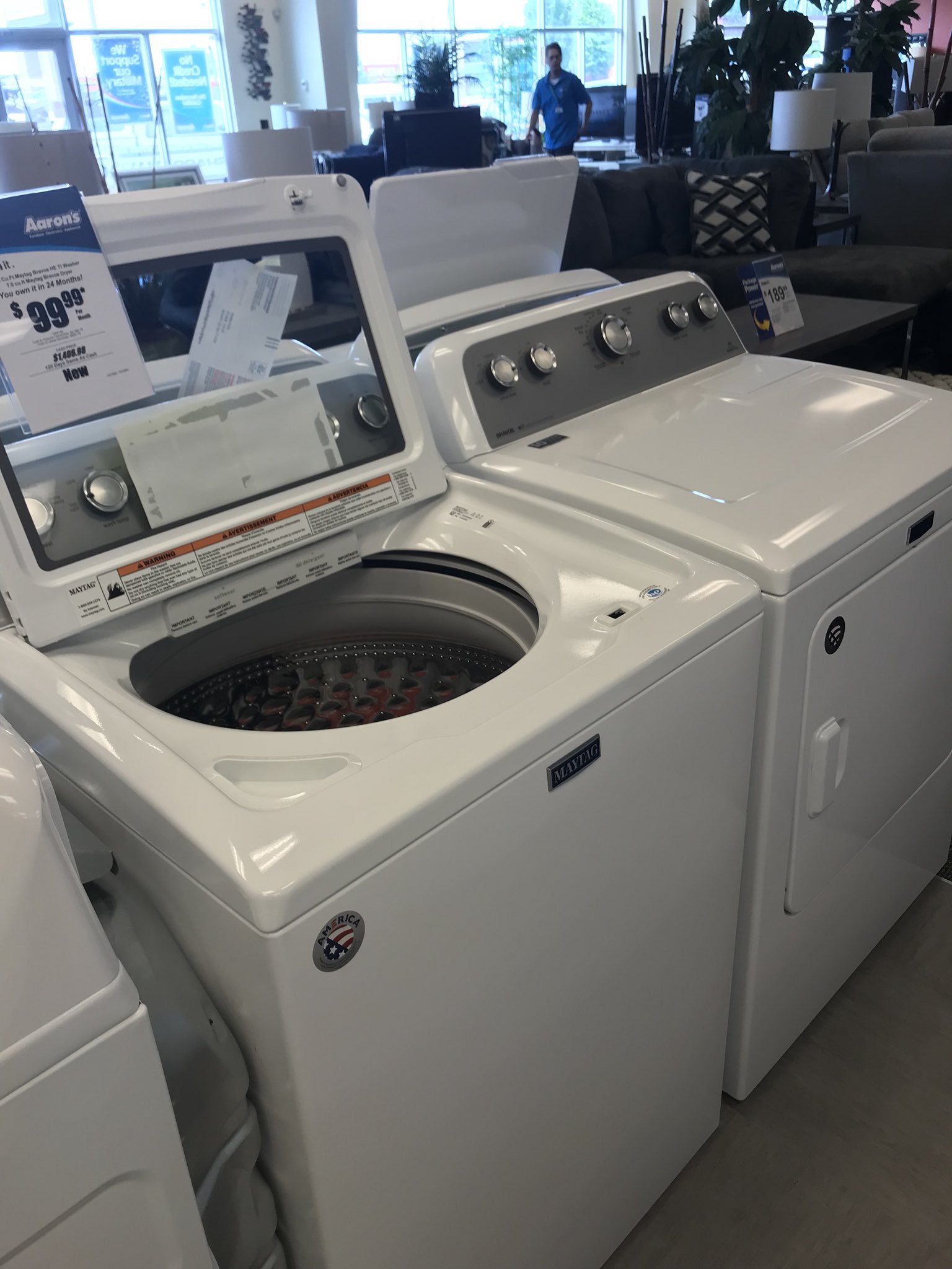 Aarons washer on sale and dryer set