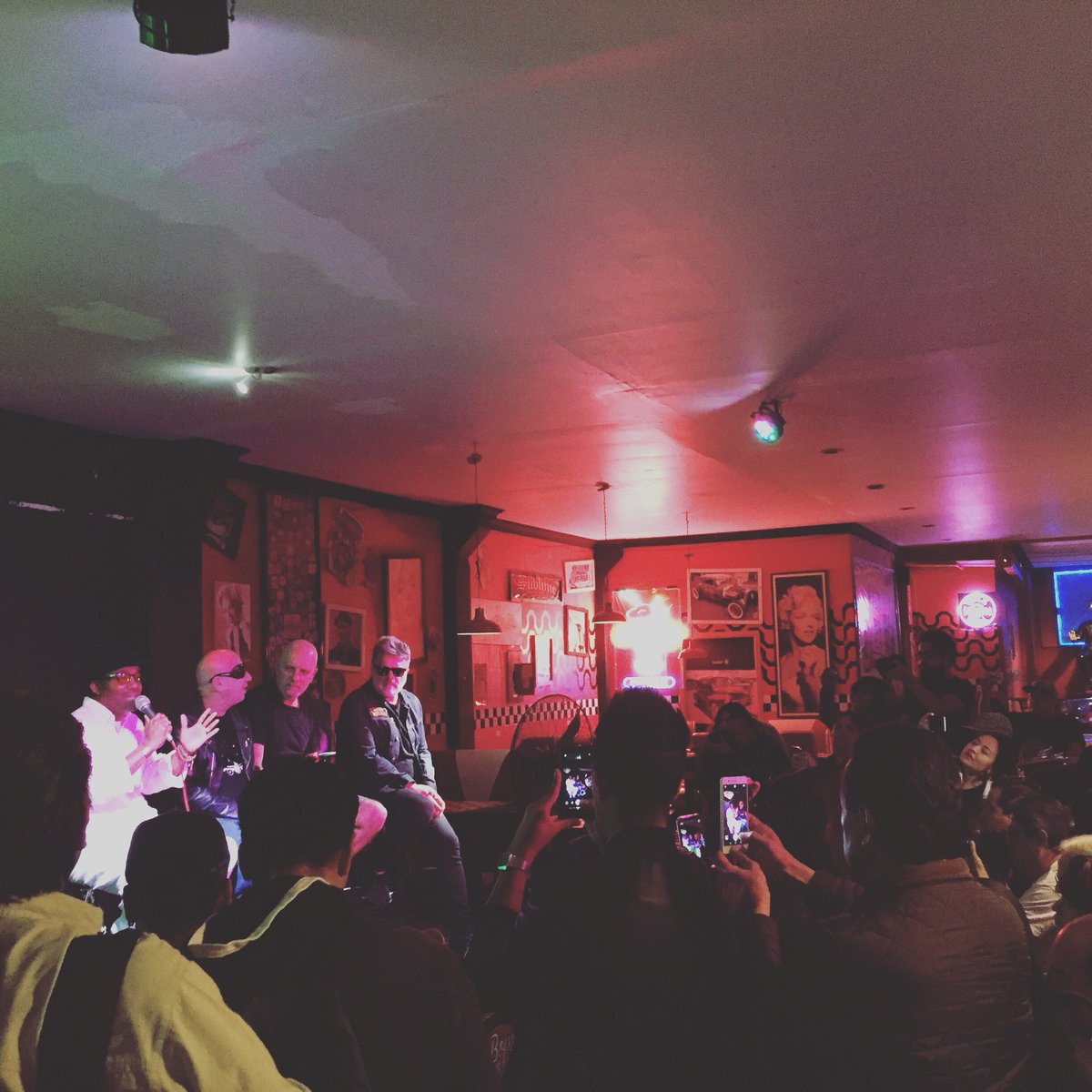 Rock Show Entertainment tweet media