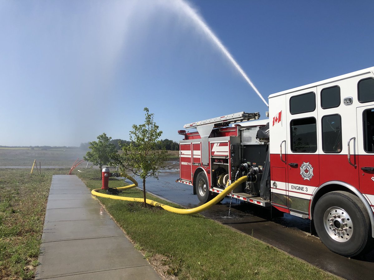 Jespersen_N's tweet image. Great day for some area familiarization and pump operator training.  #SPFD, #stonyplainfire