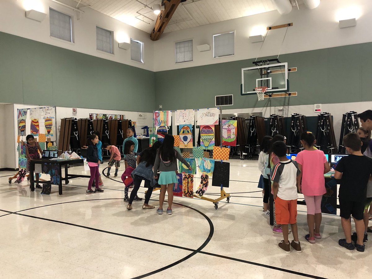 MrsWui's tweet photo. Art Gallery open today! What a fantastic way to celebrate the end of this Summer Class! https://t.co/QLjdv5eGCC