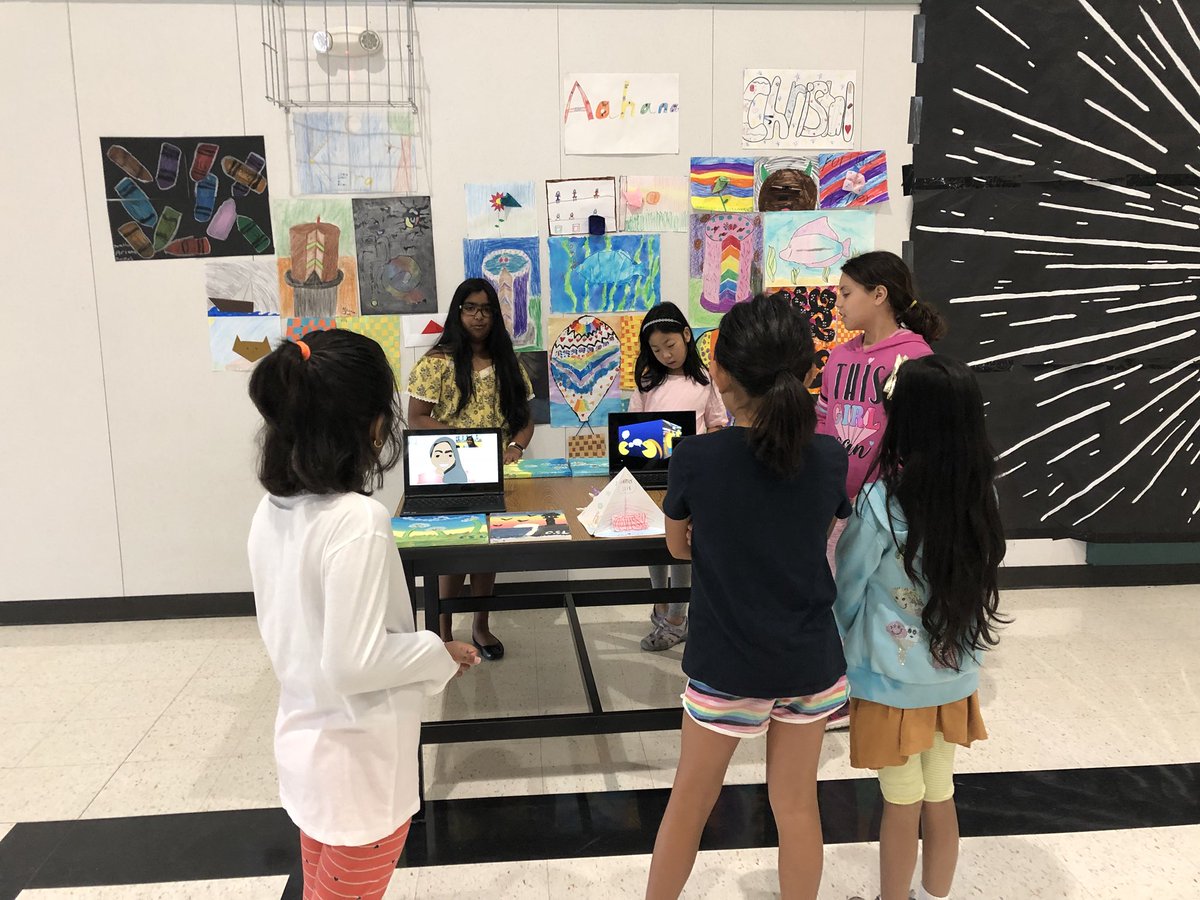 MrsWui's tweet photo. Art Gallery open today! What a fantastic way to celebrate the end of this Summer Class! https://t.co/QLjdv5eGCC