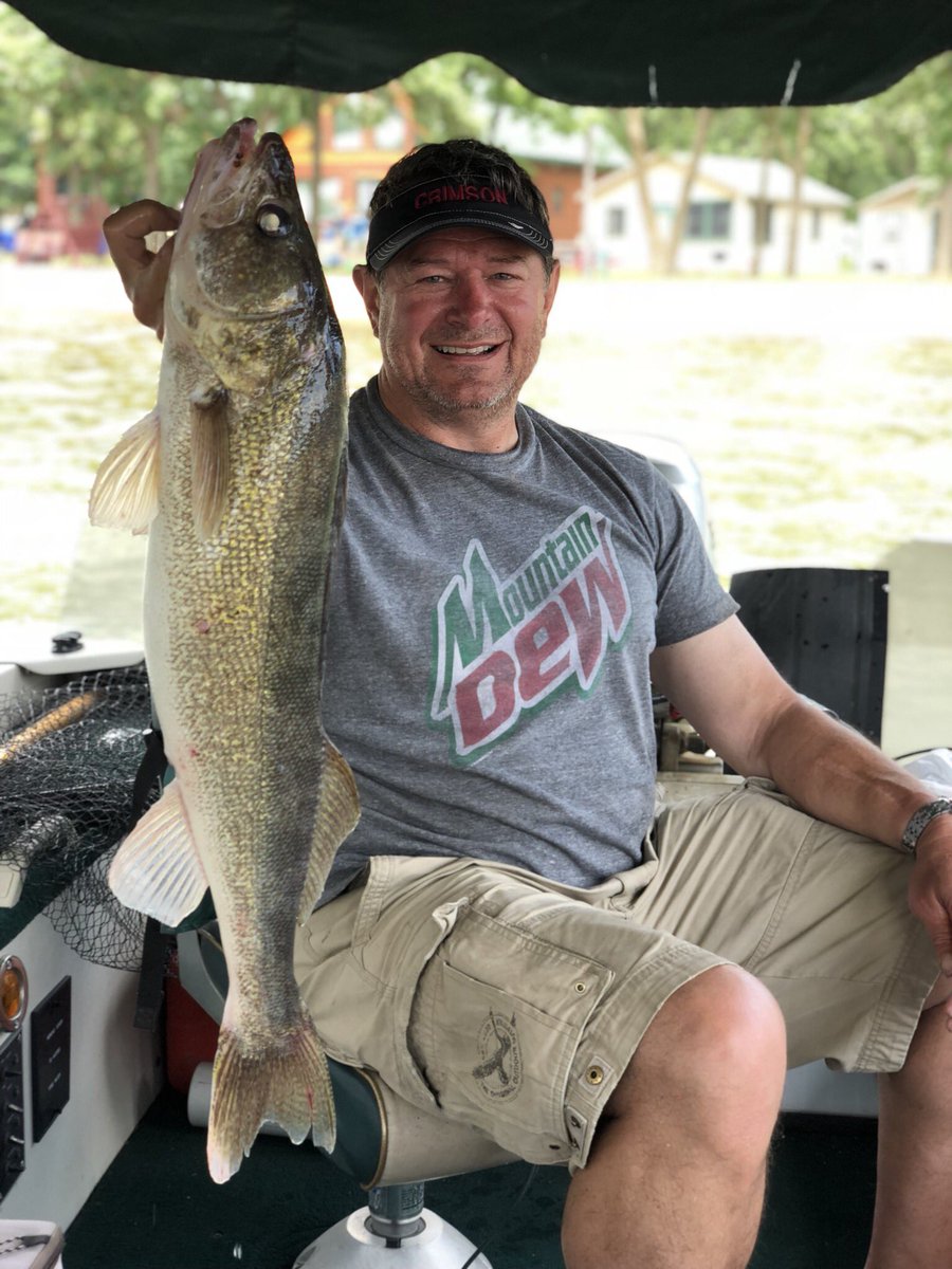 28 inch walleye birthday catch for Bob Corbin <a href="/wpresortmn/">Whispering Pines MN</a>