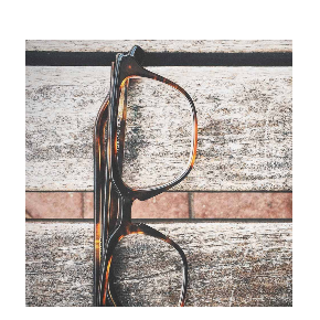 OptiqueMilbert's tweet image. Nous vous proposons constamment un vaste choix de #montures optiques et solaires. Qui que vous soyez, nous aurons toujours la paire adaptée à votre #style et votre mode de vie. 

Notre adresse : 3, rue Enz L-5532 Remich  - +352 26660420 contact@milbert.lu