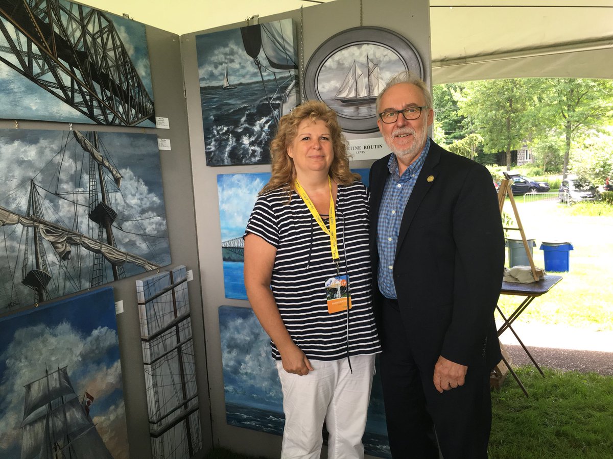 MarcPicardQc's tweet photo. Village en arts se poursuit jusqu’à dimanche. Une plateforme exceptionnelle pour les artistes et les artisans. #caq https://t.co/atDwpdxvcA