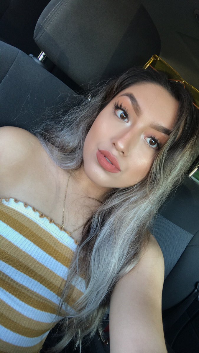 goddessbby__'s tweet photo. i know you losers got paid today but you don’t deserve it, i do! $end, pay, obey! Your queen needs some money &amp; she’s ready to take yours😛 #findom #paypigswanted #payme #spoilme #dommepromo #payuppigs #dominant #submissive #dmsopen https://t.co/P9kgqa3U6T